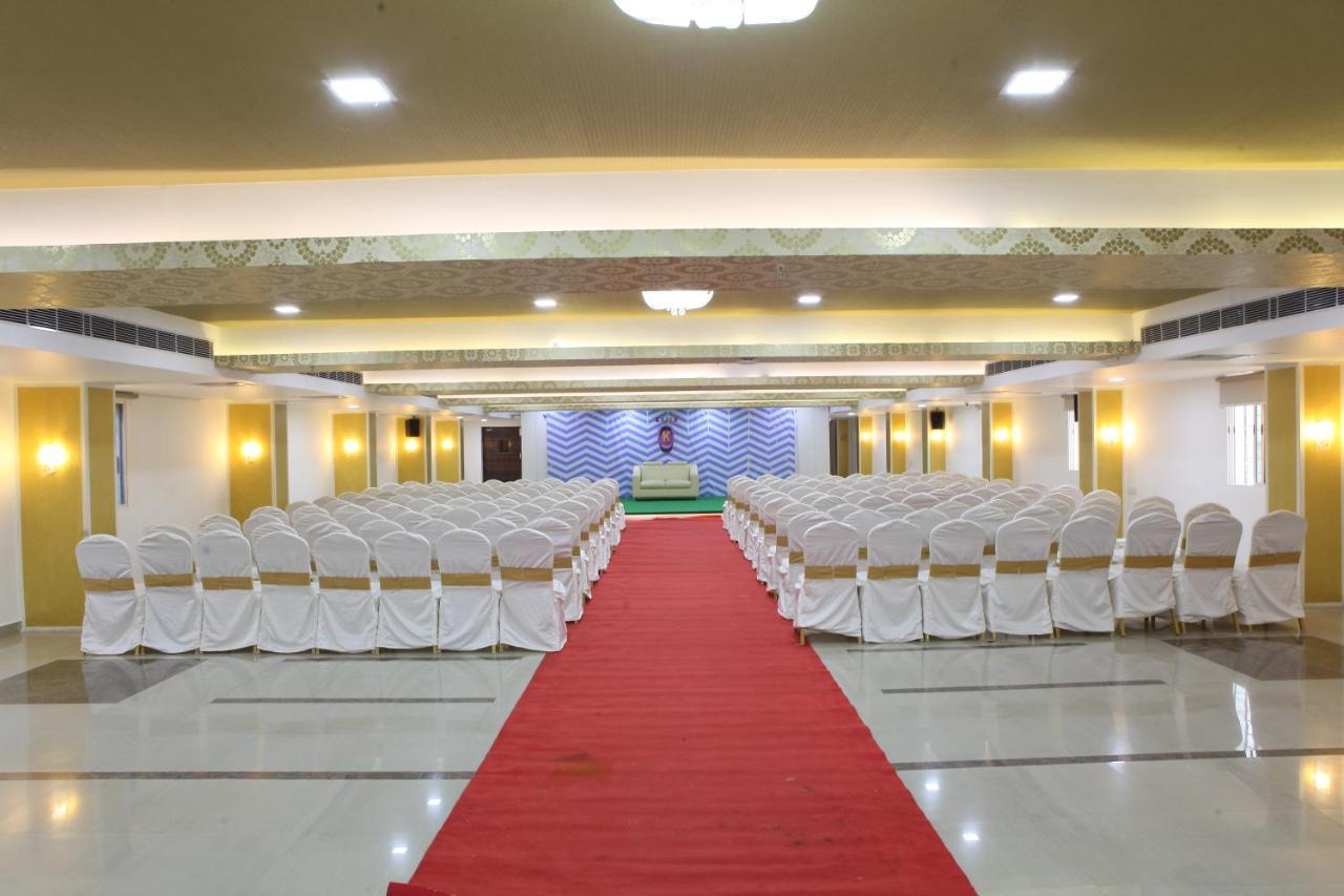 Nova Pride Hotel Hyderabad Exterior photo