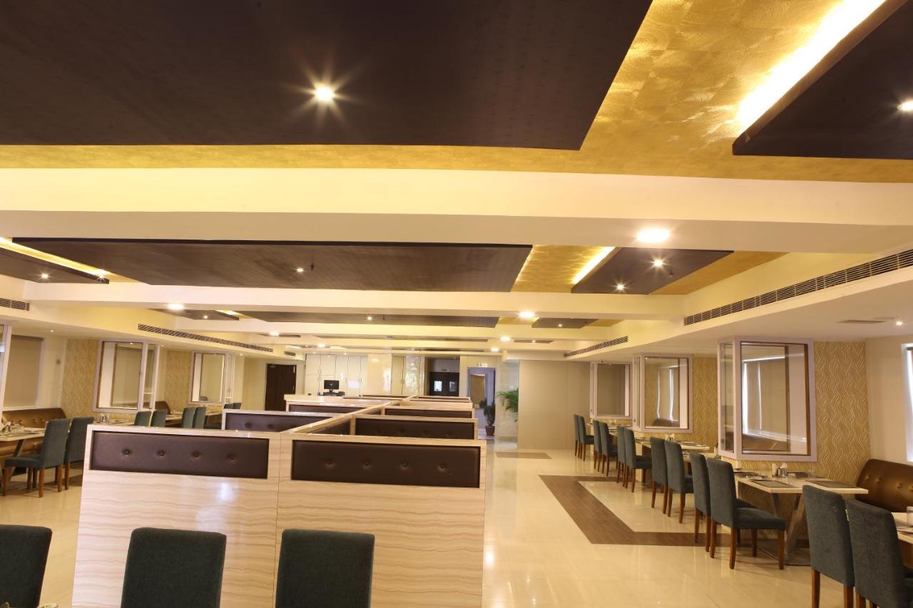 Nova Pride Hotel Hyderabad Exterior photo